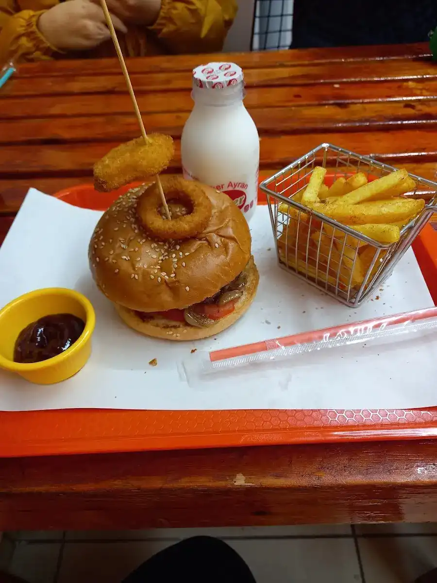 Trend burger fast food fotoğraf 2