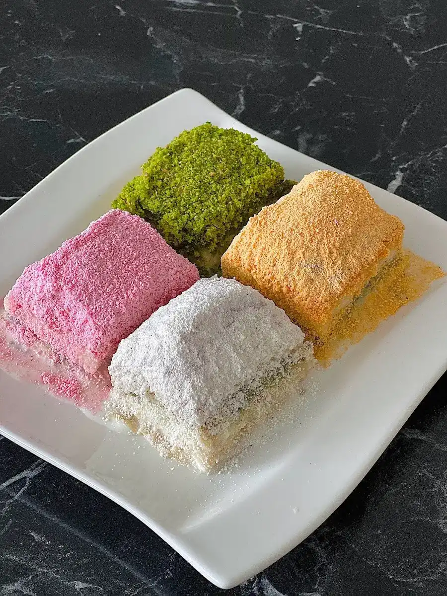 ŞEHRİ NİZİP BAKLAVA VE DONDURMA fotoğraf 2