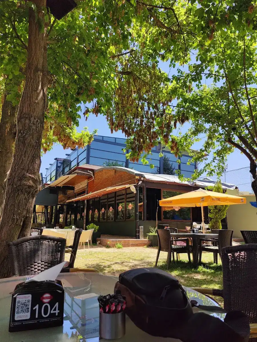 Treff Bistro Restaurant