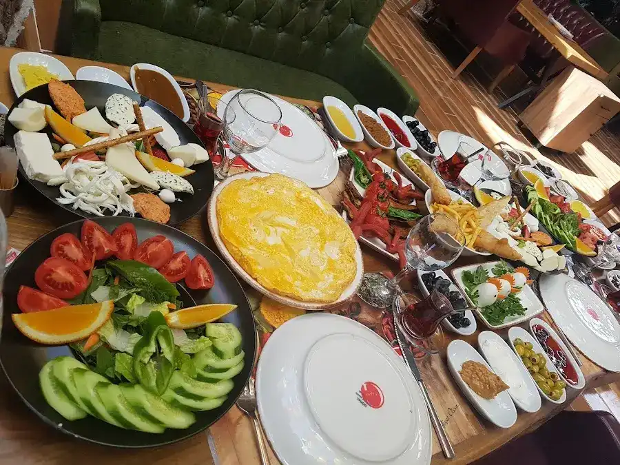 Bay Güven Et Restorant fotoğraf 3