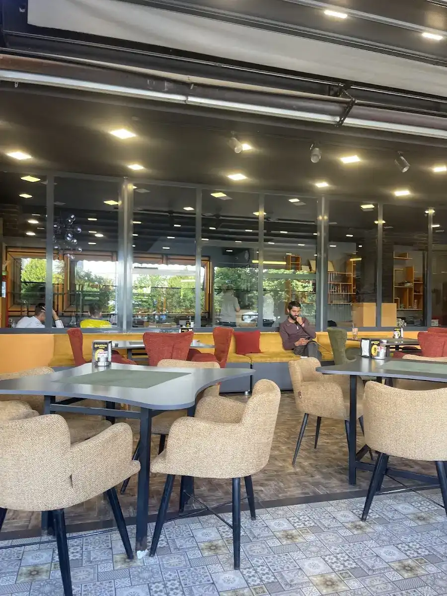 By Pippo Hookah Cafe fotoğraf 3