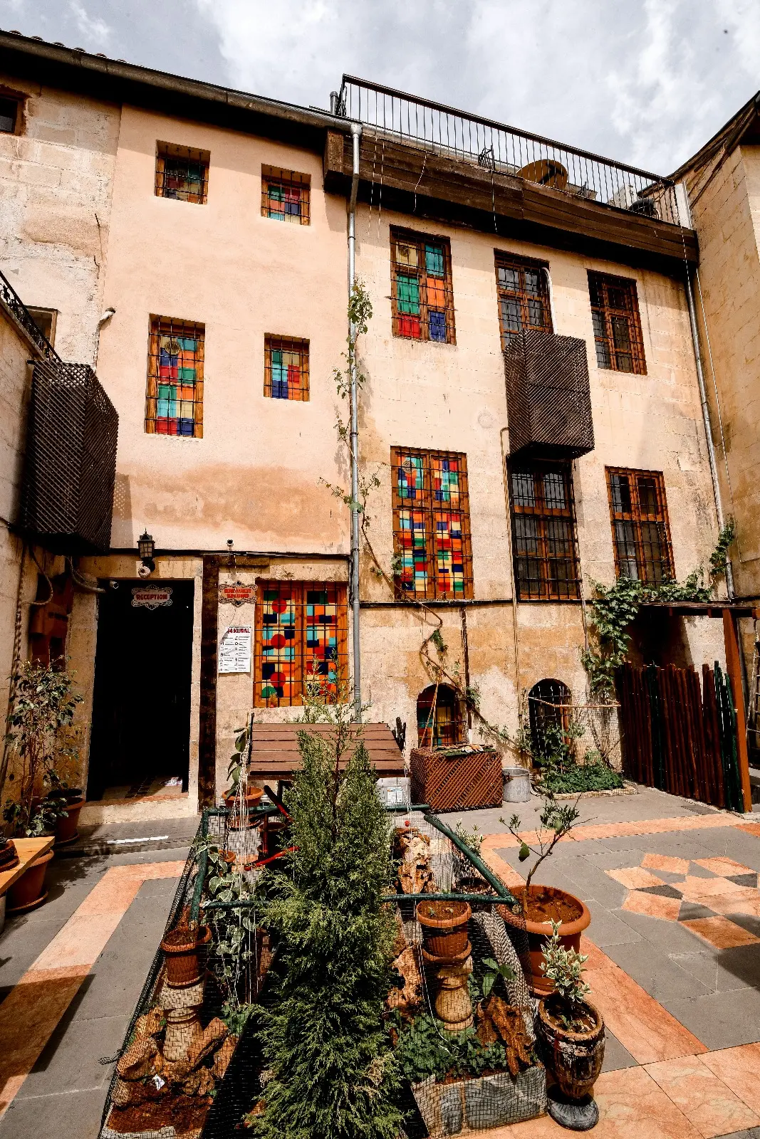 DOĞANBEY KONAĞI OTEL