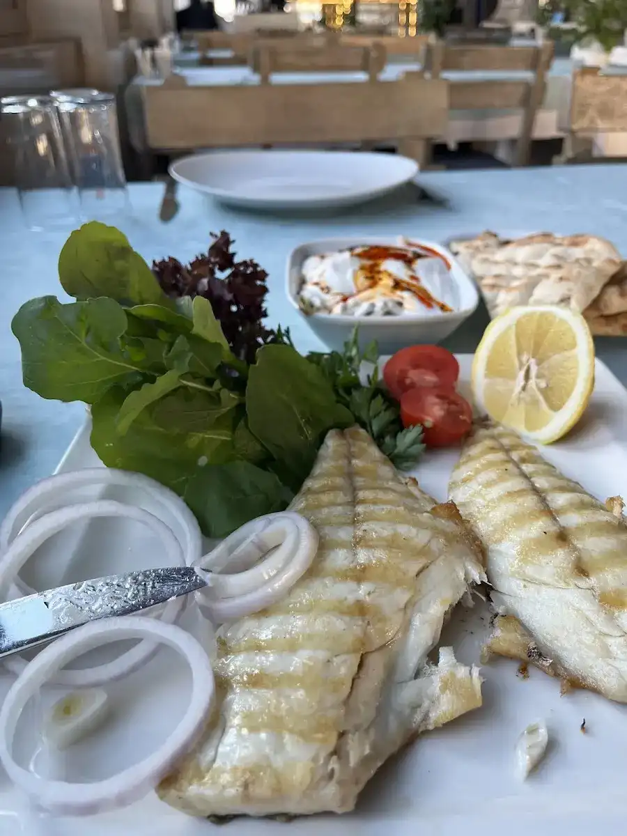 Holiday Inn Gaziantep / Sandal Balık Restoran fotoğraf 2