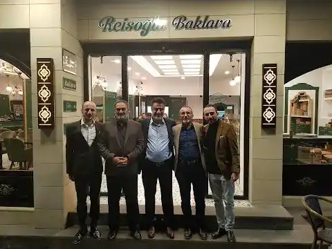 REİSOĞLU BAKLAVA