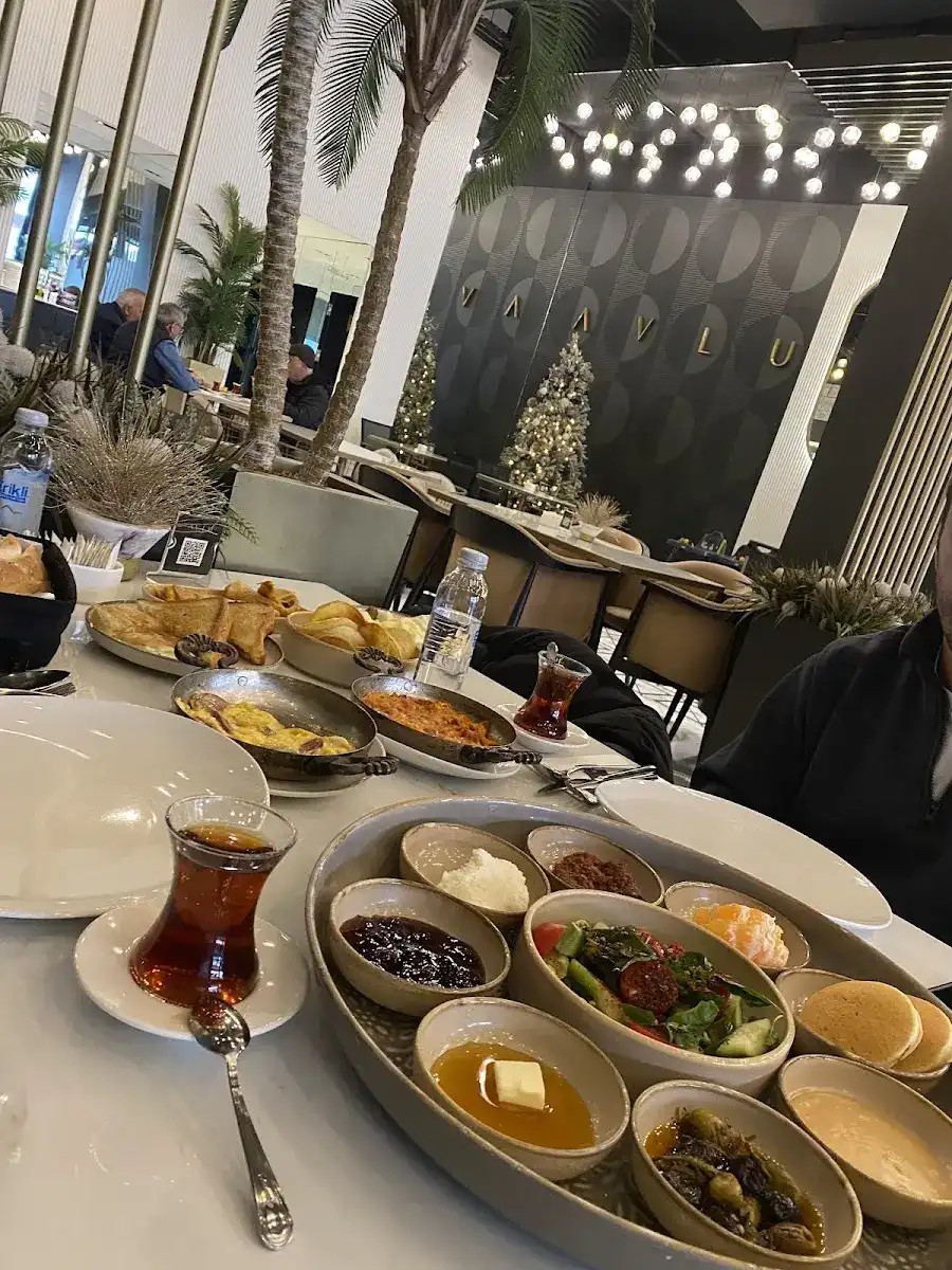 AVLU CAFE fotoğraf 3