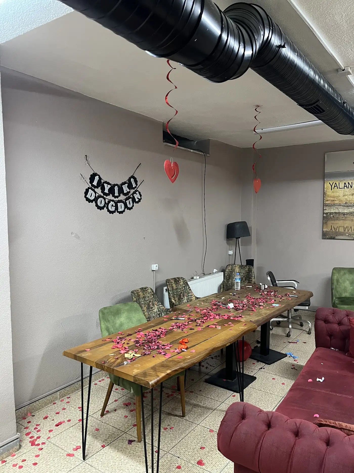 ADA LOUNGE