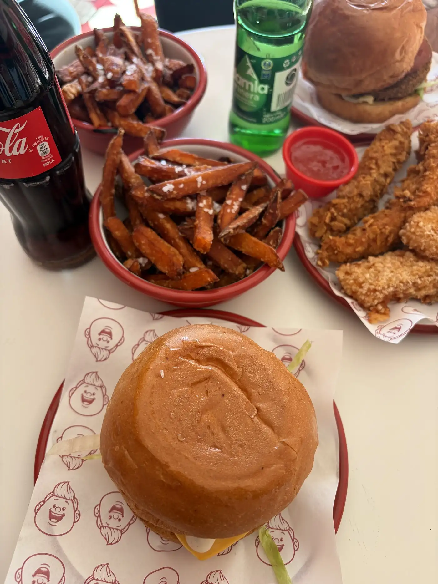 Big Lou Burger fotoğraf 3
