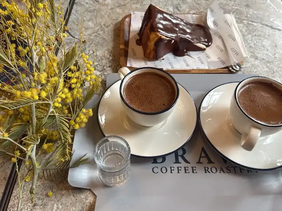 Bravo Coffee Roastery fotoğraf 2