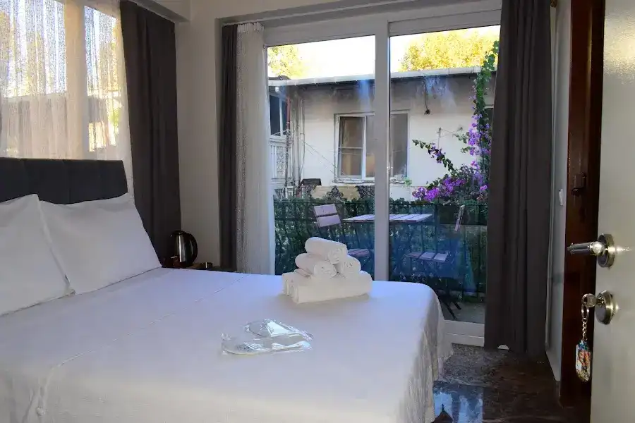 BÜYÜKADA ÇARŞI PANSİYON fotoğraf 2