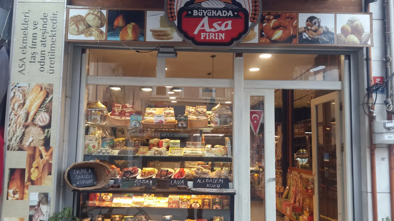 Starbucks-büyükada Şubesi fotoğraf 1