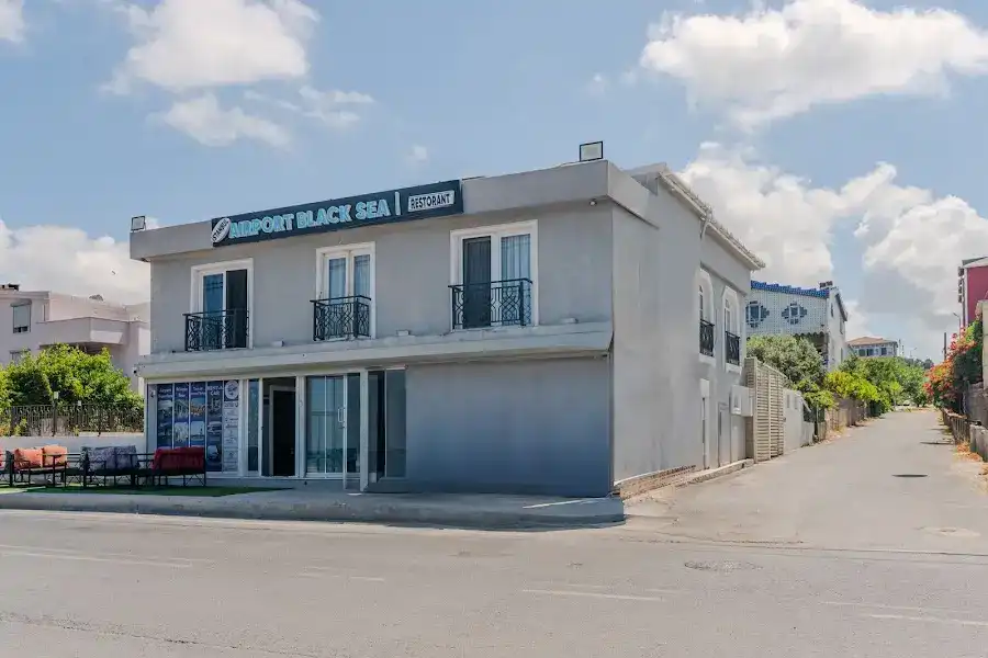 Airport Black Sea Hotel & Restaurant