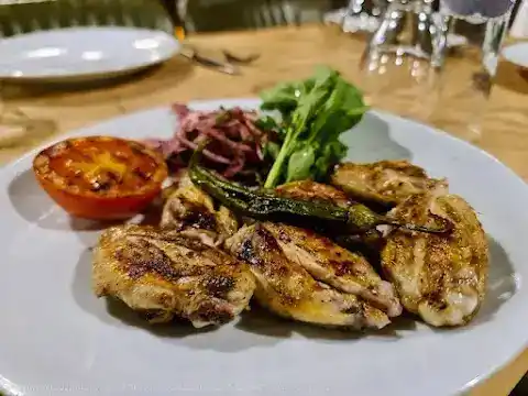 Amazoon Restaurant & Canlı Müzik