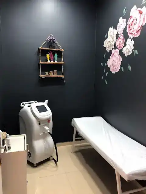 Arnavutköy Güzellik Merkezi R.K | Arnavutköy Lazer Epilasyon | Arnavutköy Kalıcı Makyaj | Altın Oranda Kaş Alımı fotoğraf 3