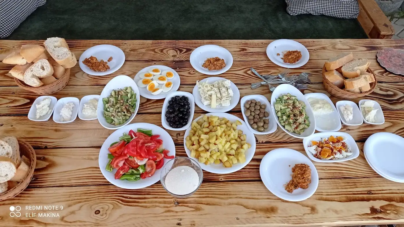 bizim bahçe kahvaltı ızgara ve ev yemekleri fotoğraf 2