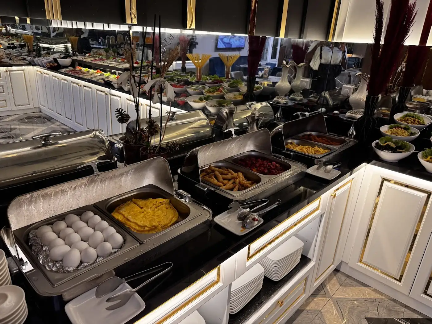 Cafe De Brasso & Restaurant