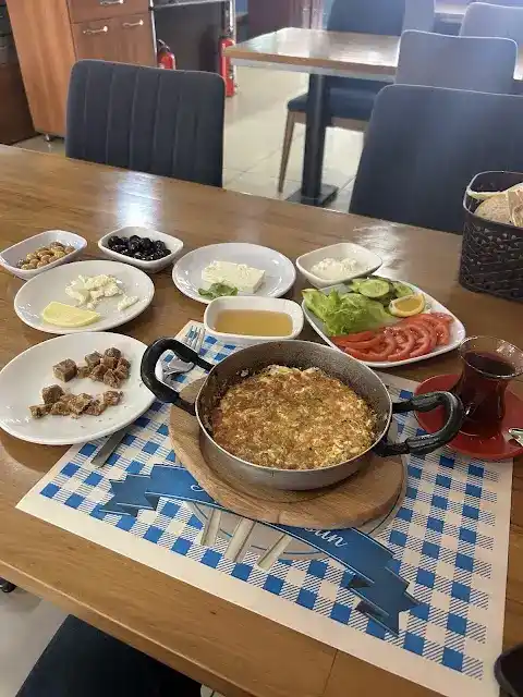 ES MENEMEN VE KAHVALTI SALONU fotoğraf 3