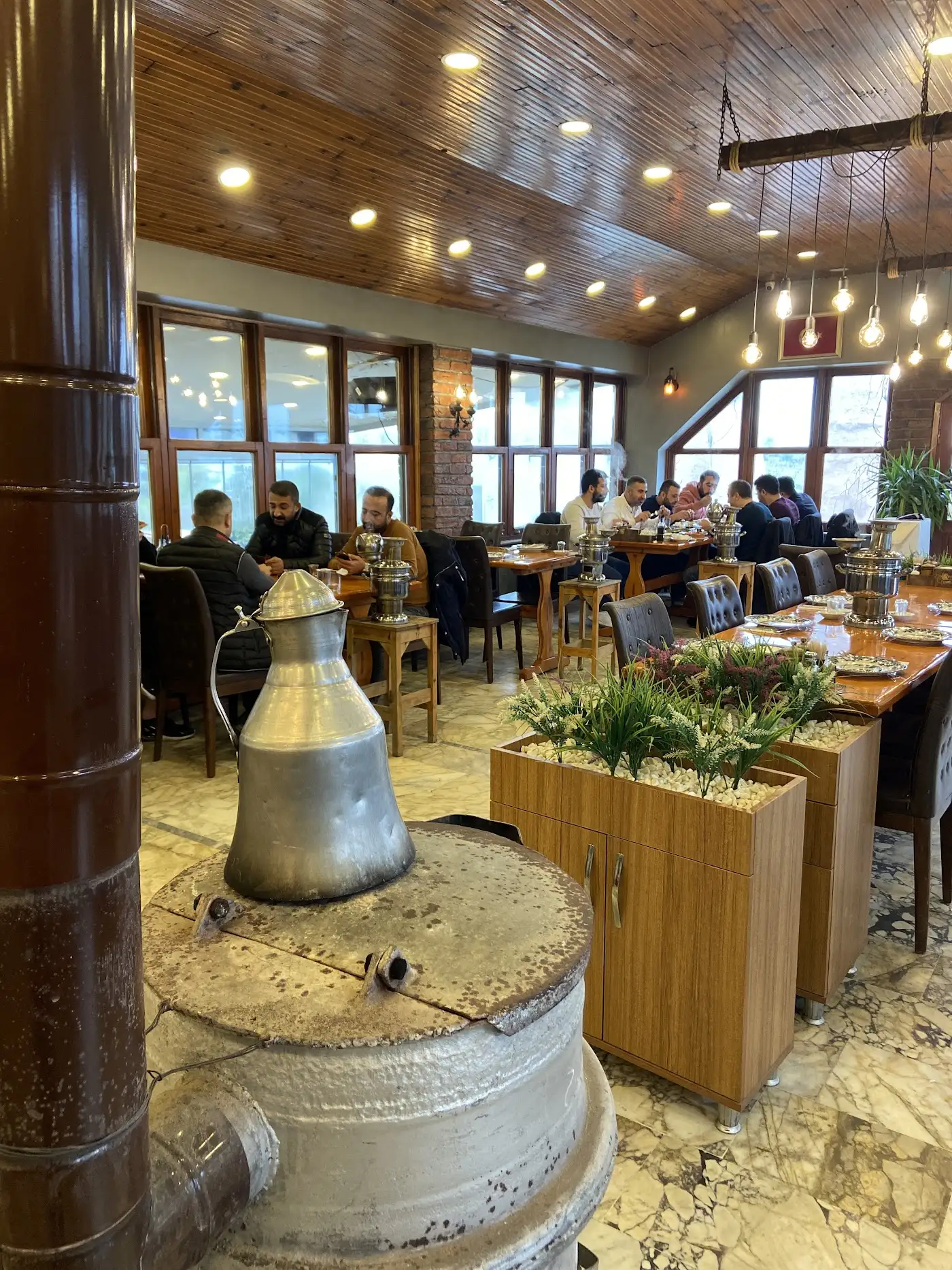 Etzade Eşsiz Anadolu Lezzetleri - Testi Kebabı, Dana Lokum - Kahvaltı