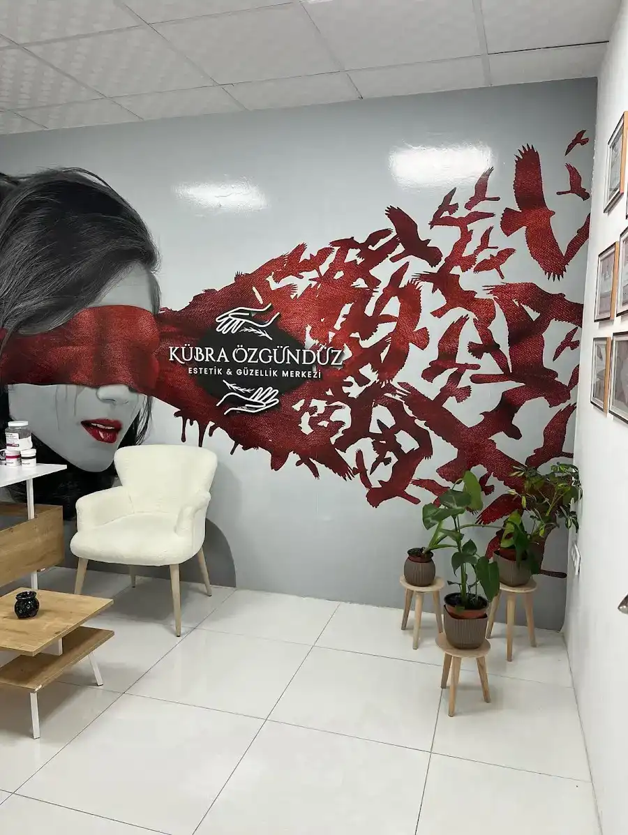 Kübra Özgündüz Estetik Ve Güzellik Salonu fotoğraf 2