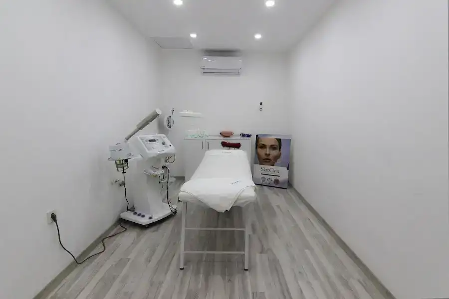 ROSSO Arnavutköy Güzellik Merkezi fotoğraf 2