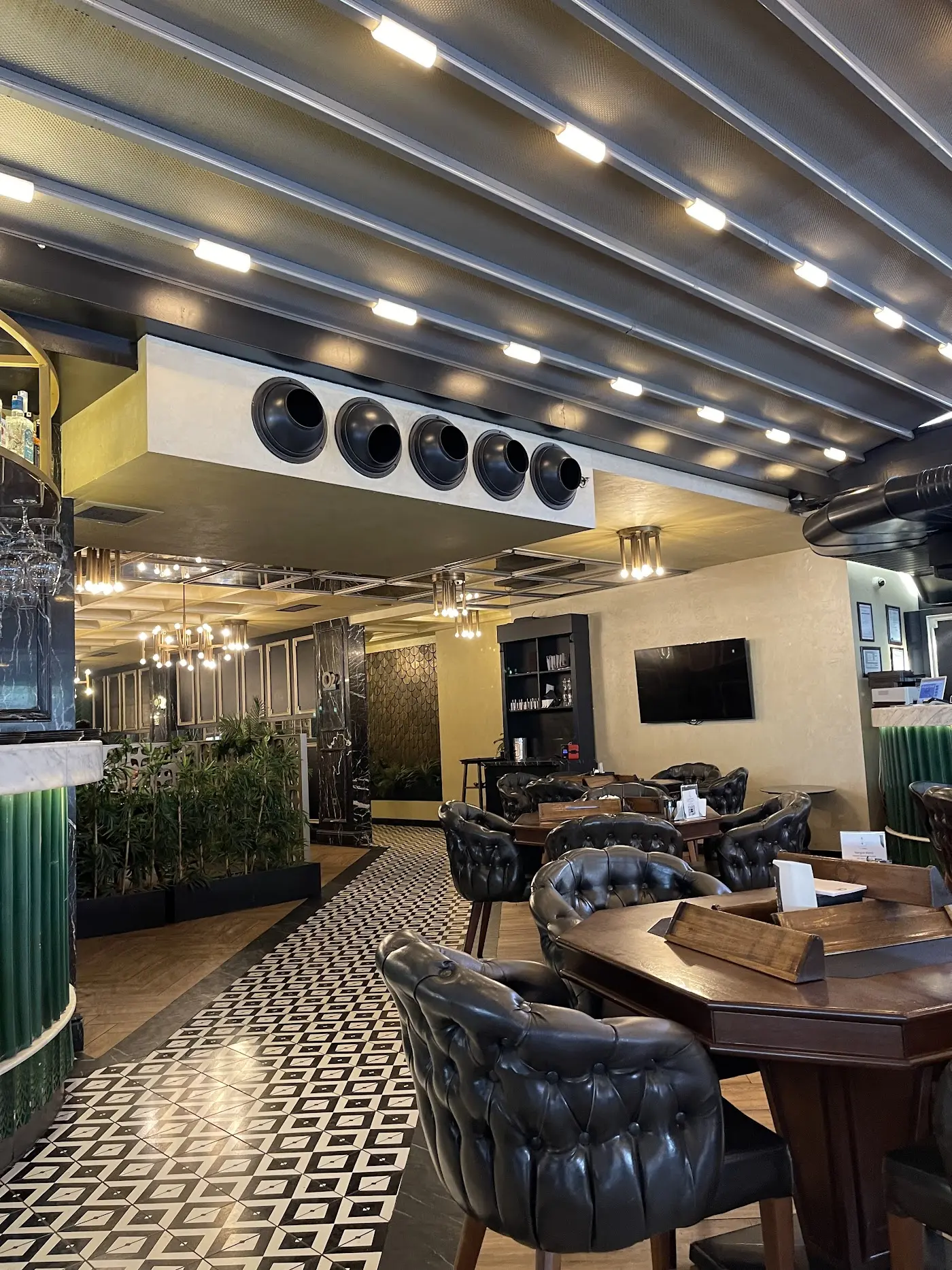 O2 CAFE & SHISHA fotoğraf 3