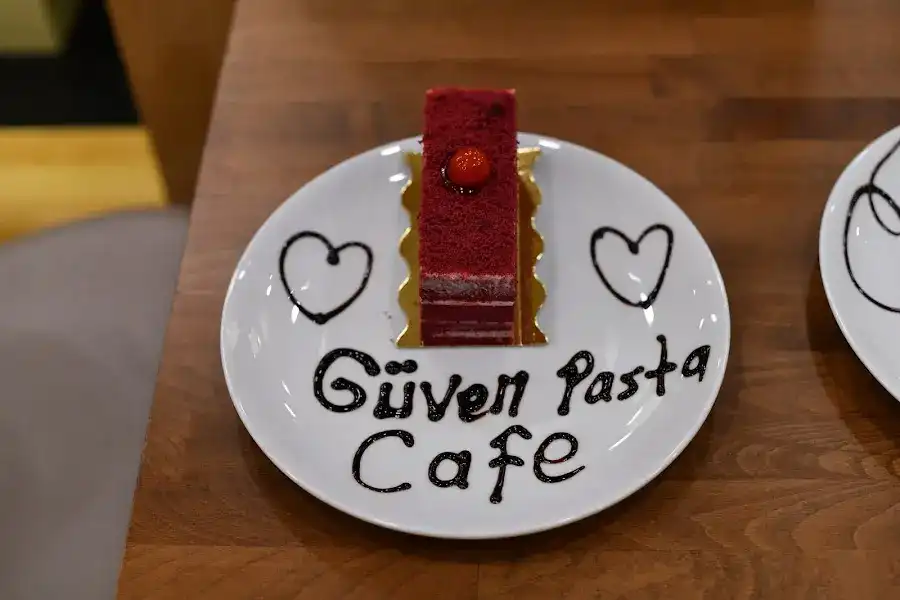 Güven Pastanesi fotoğraf 2