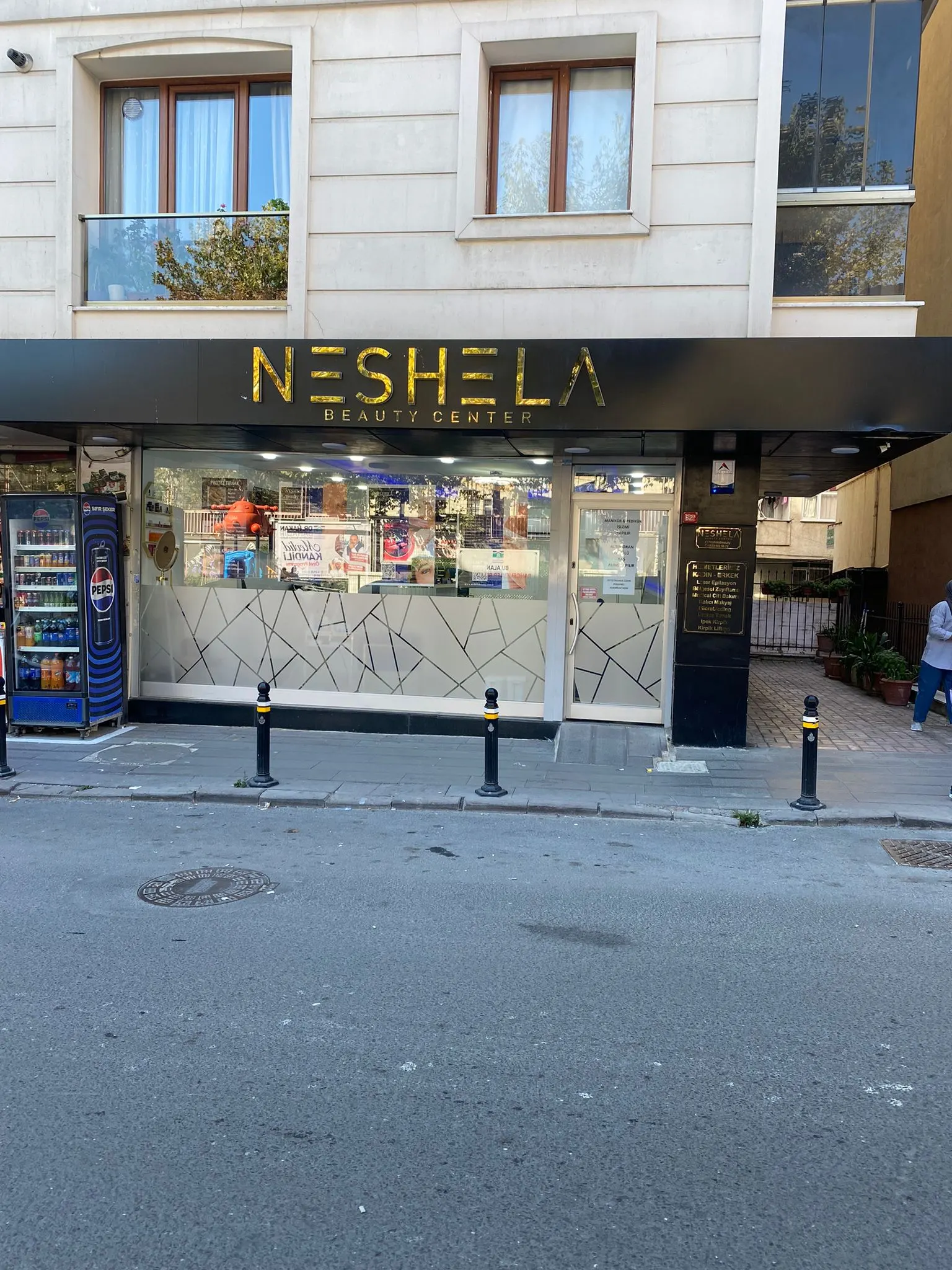 Neshela Beauty Center