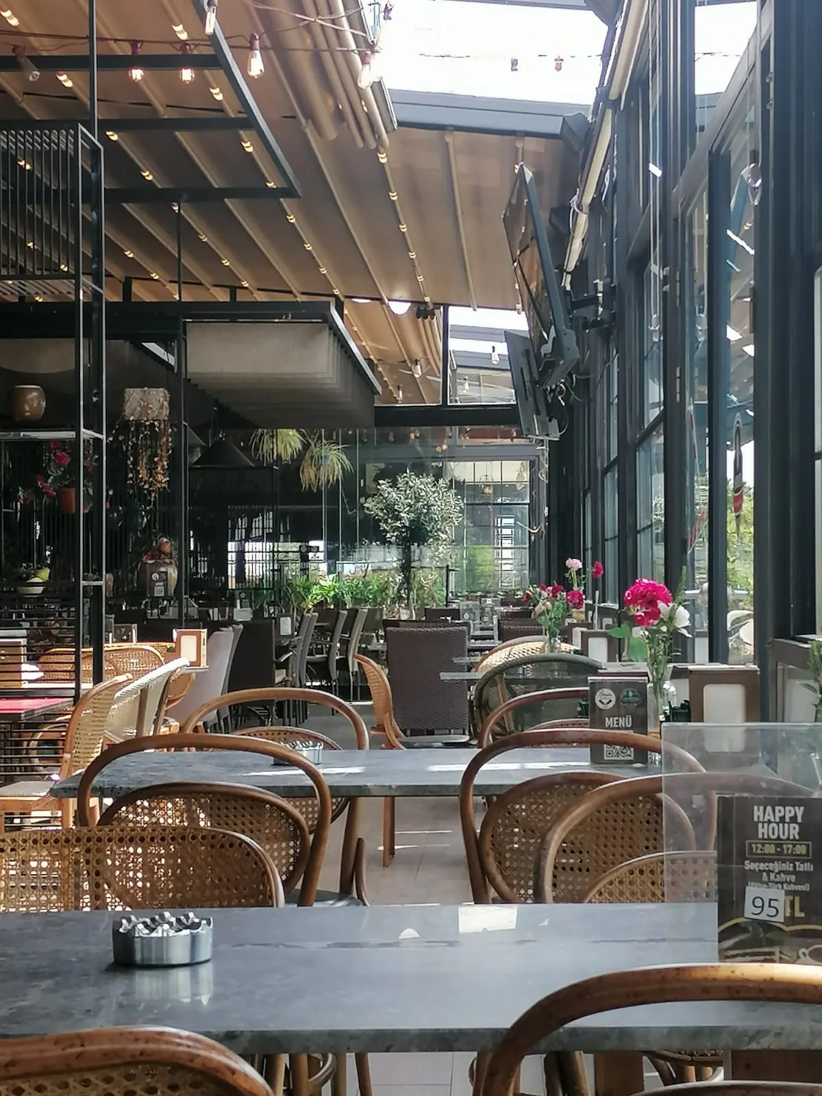 Ömür Restaurant