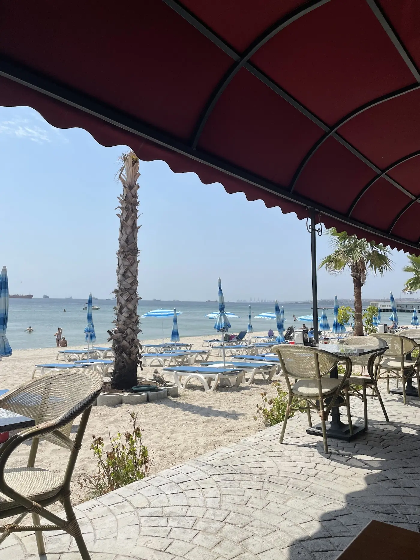 Ata Beach & Cafe Restaurant