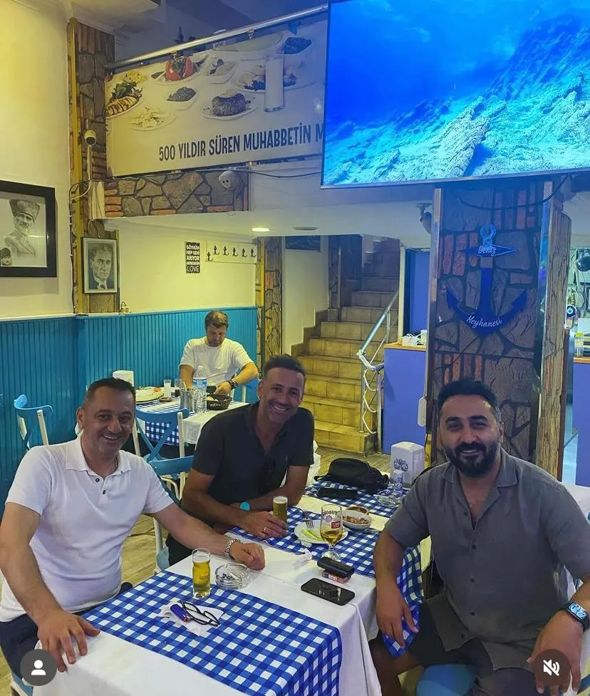 Deniz Meyhanesi Ve Pub