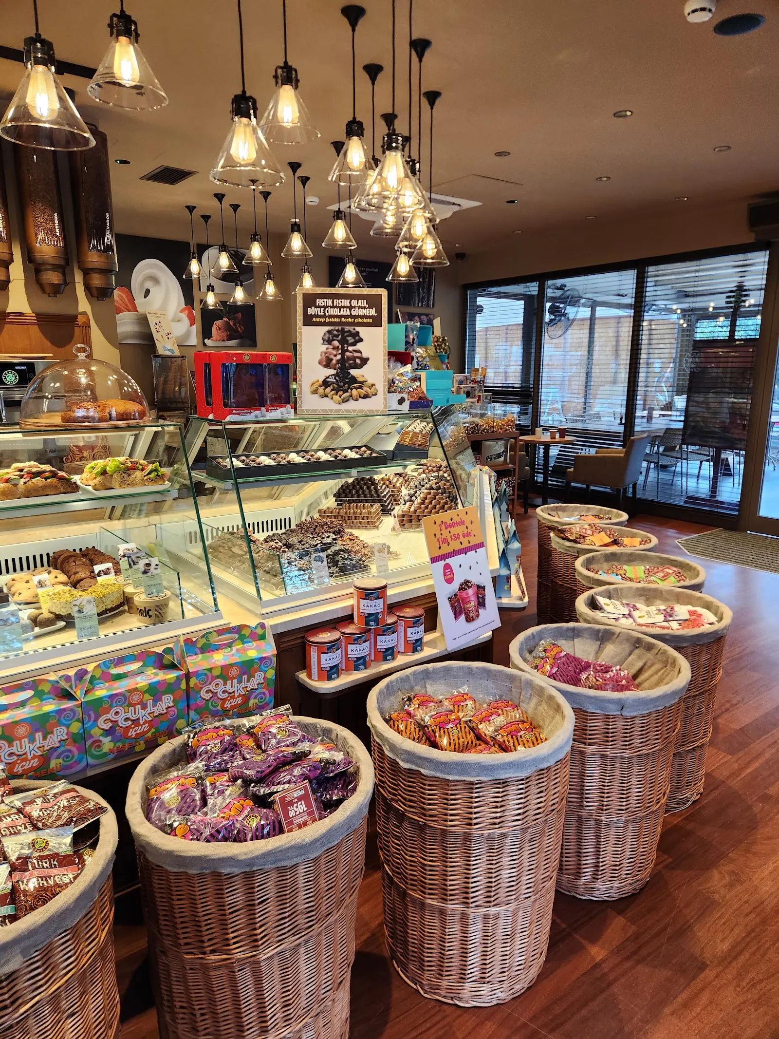 Kahve Dünyası-Yeşilköy fotoğraf 3