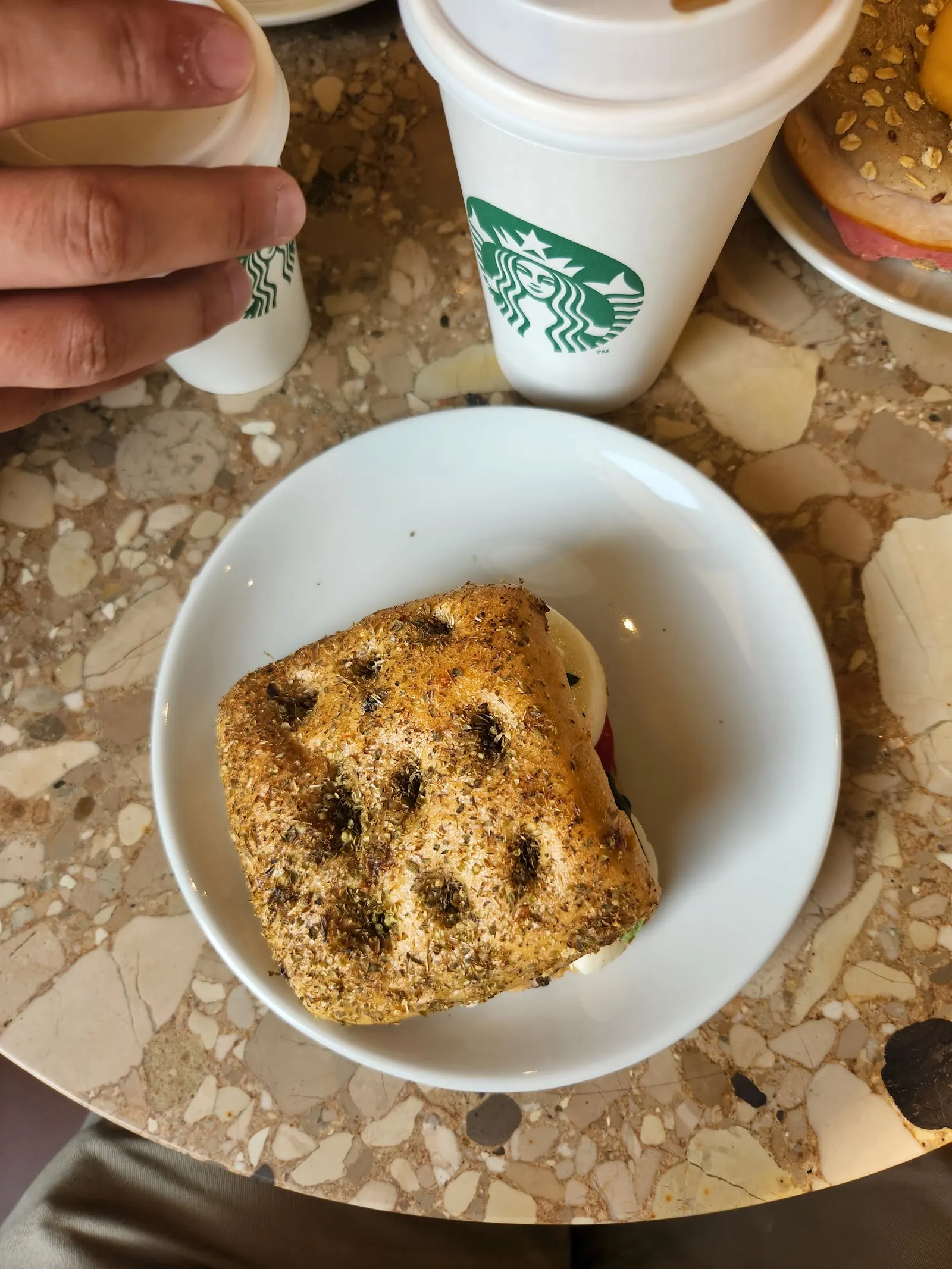 Starbucks fotoğraf 3