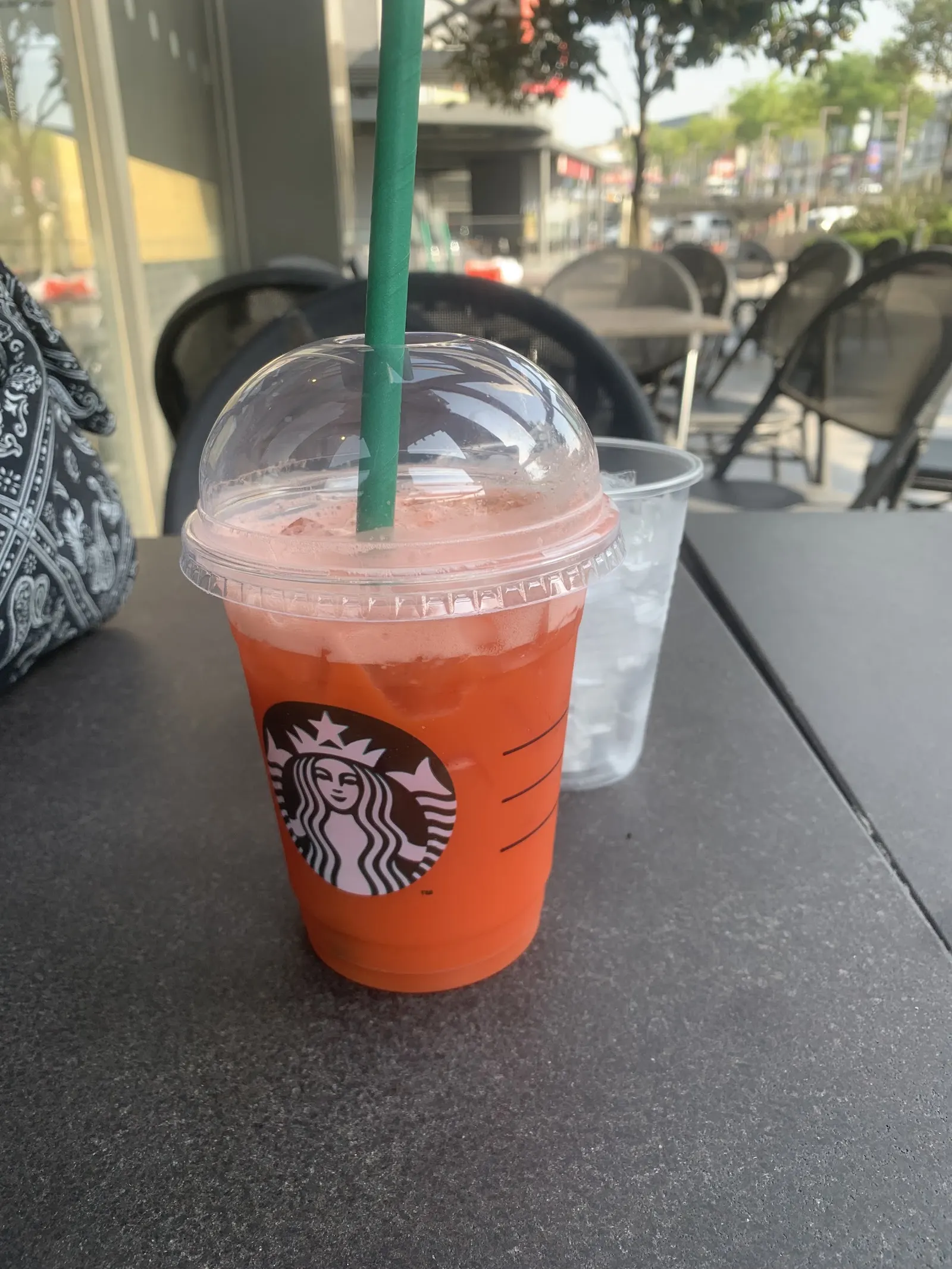 Starbucks fotoğraf 3