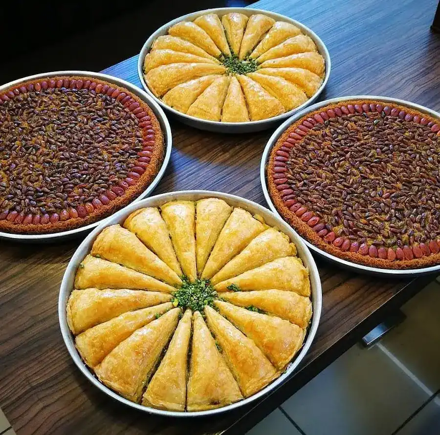 Haci Haliloglu Kunefe fotoğraf 2