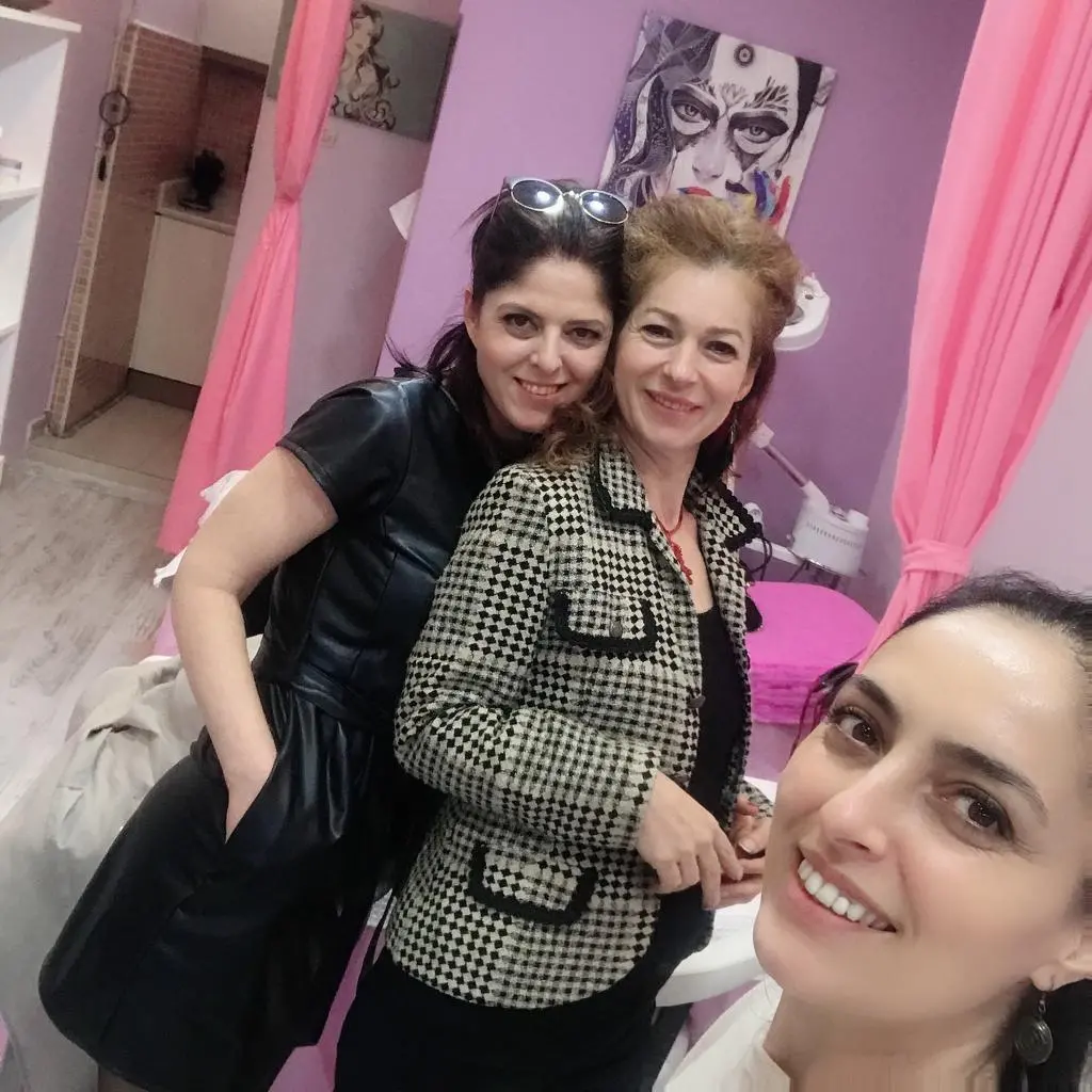 Avrupa Masaj & Ağda Salonu fotoğraf 2