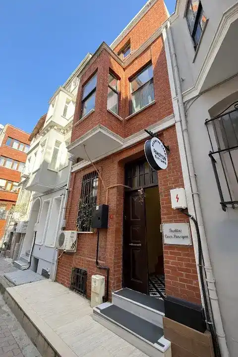 Beşiktaş Çarşı Pansiyon