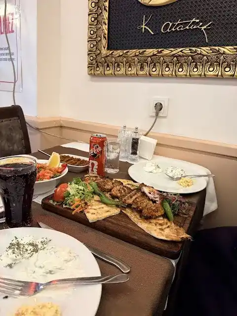 Beşiktaş Meyhanesi fotoğraf 3