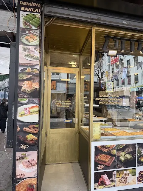 Demirhan Baklava & Börek şikayeti var mı?