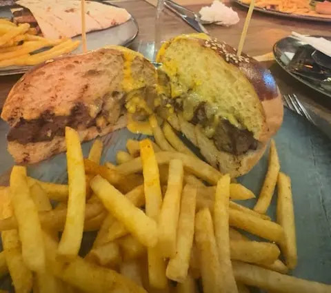 Eastnbull Steak House (Etiler) fotoğraf 3