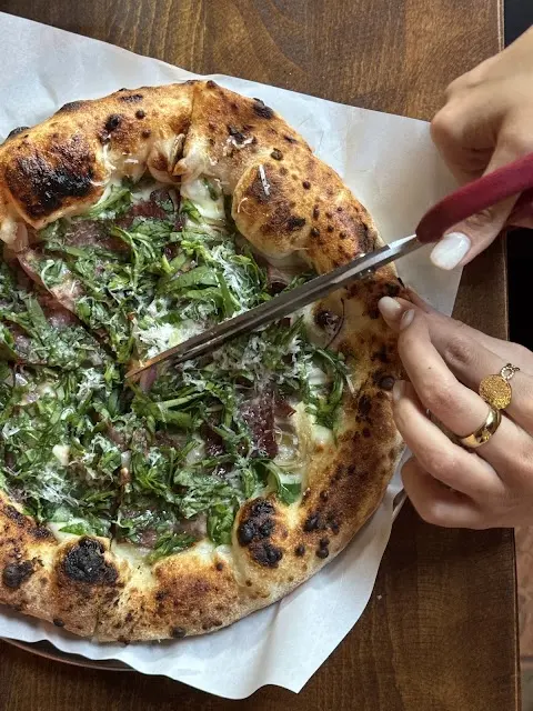 Lou Pizza Napoletana fotoğraf 2