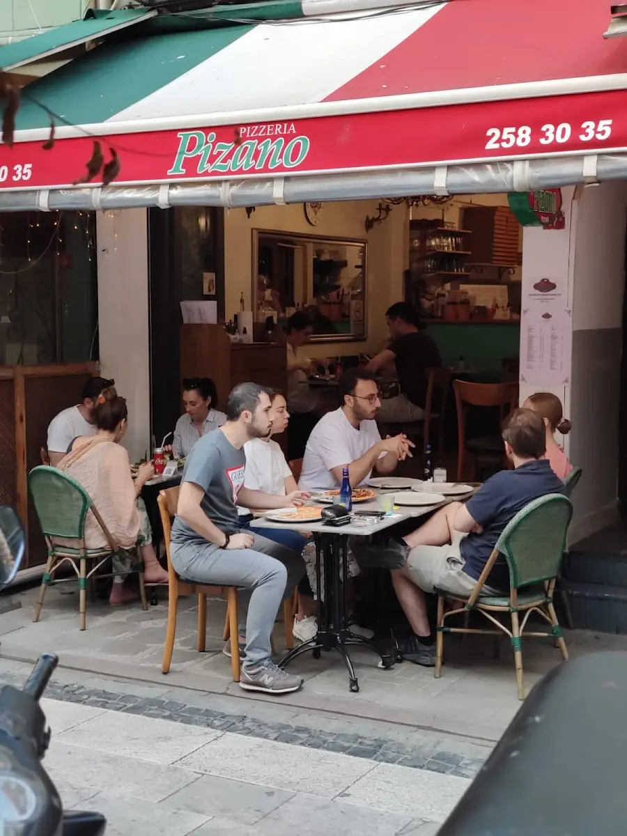 Pizano Pizzeria