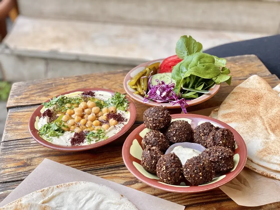 YALLA FALAFEL fotoğraf 2