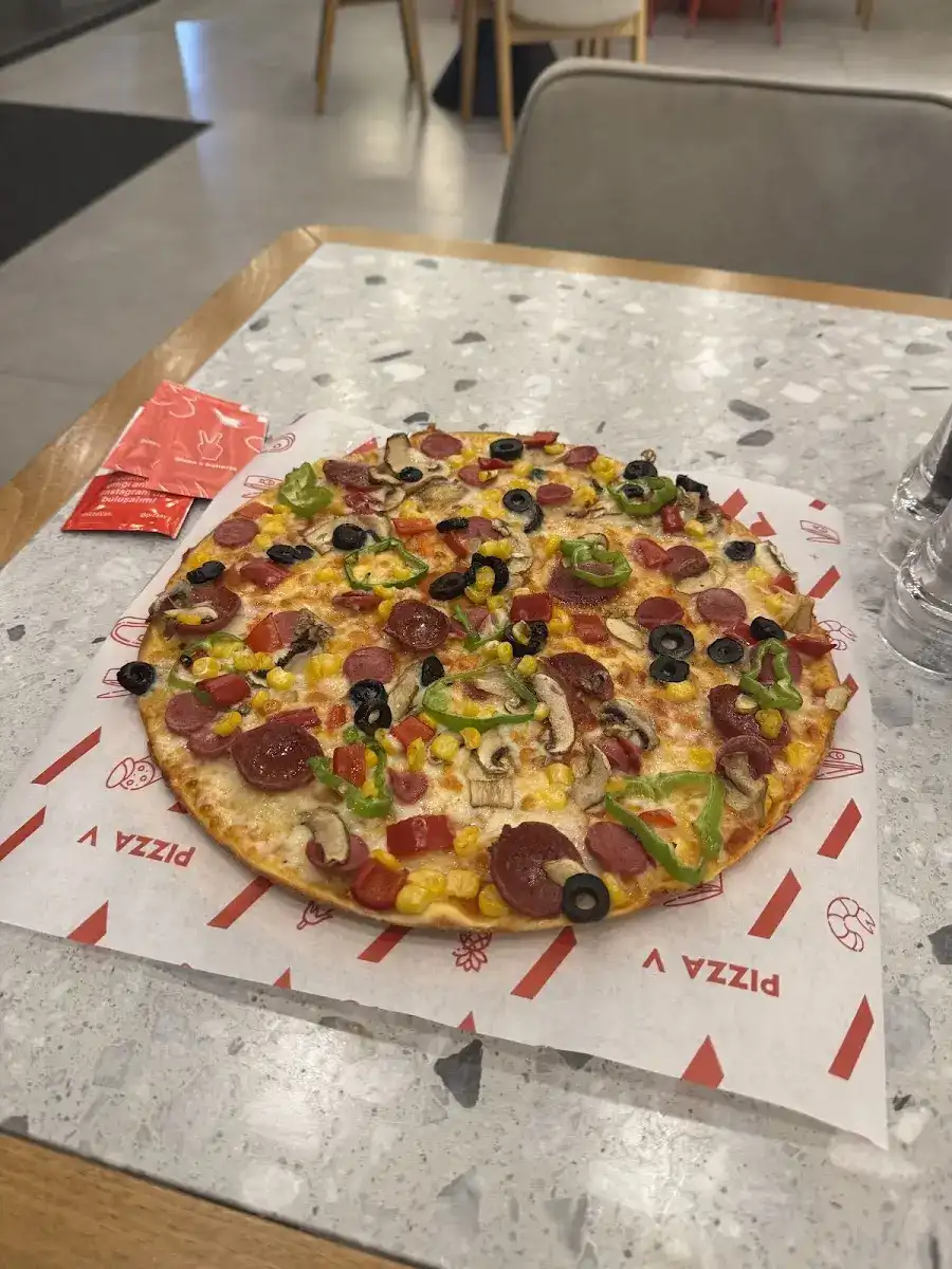 Pizza V Kavacık fotoğraf 3