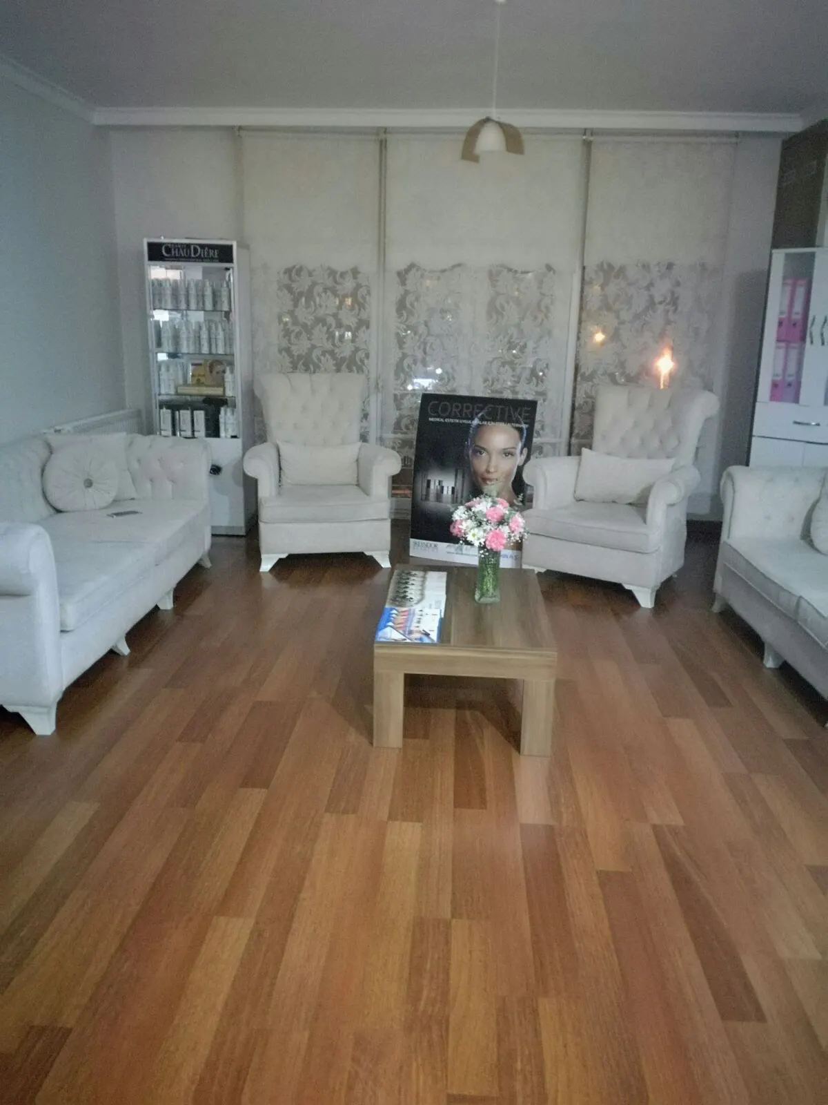 La Perla | Beylikdüzü, Esenyurt Epilasyon ve Güzellik Merkezi fotoğraf 2