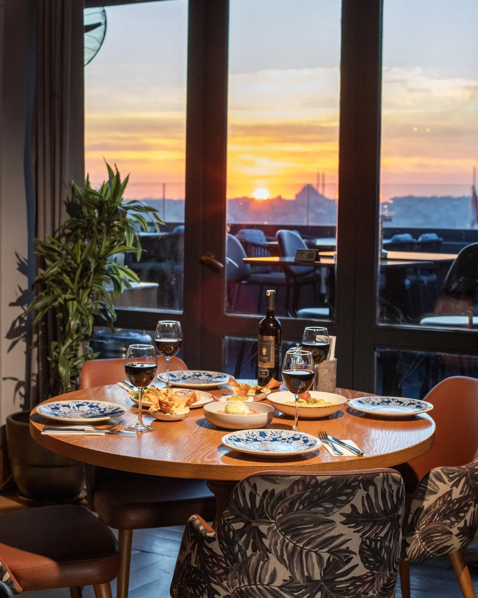Béatrice Rooftop, Restaurant
