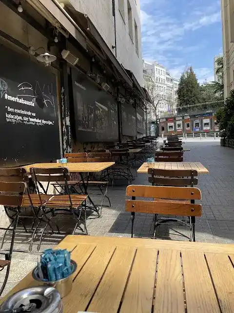 Kafe Ara