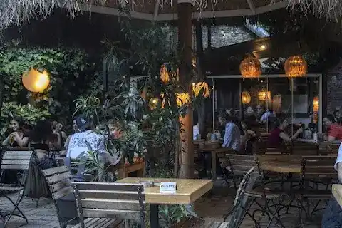 Limonlu Bahçe