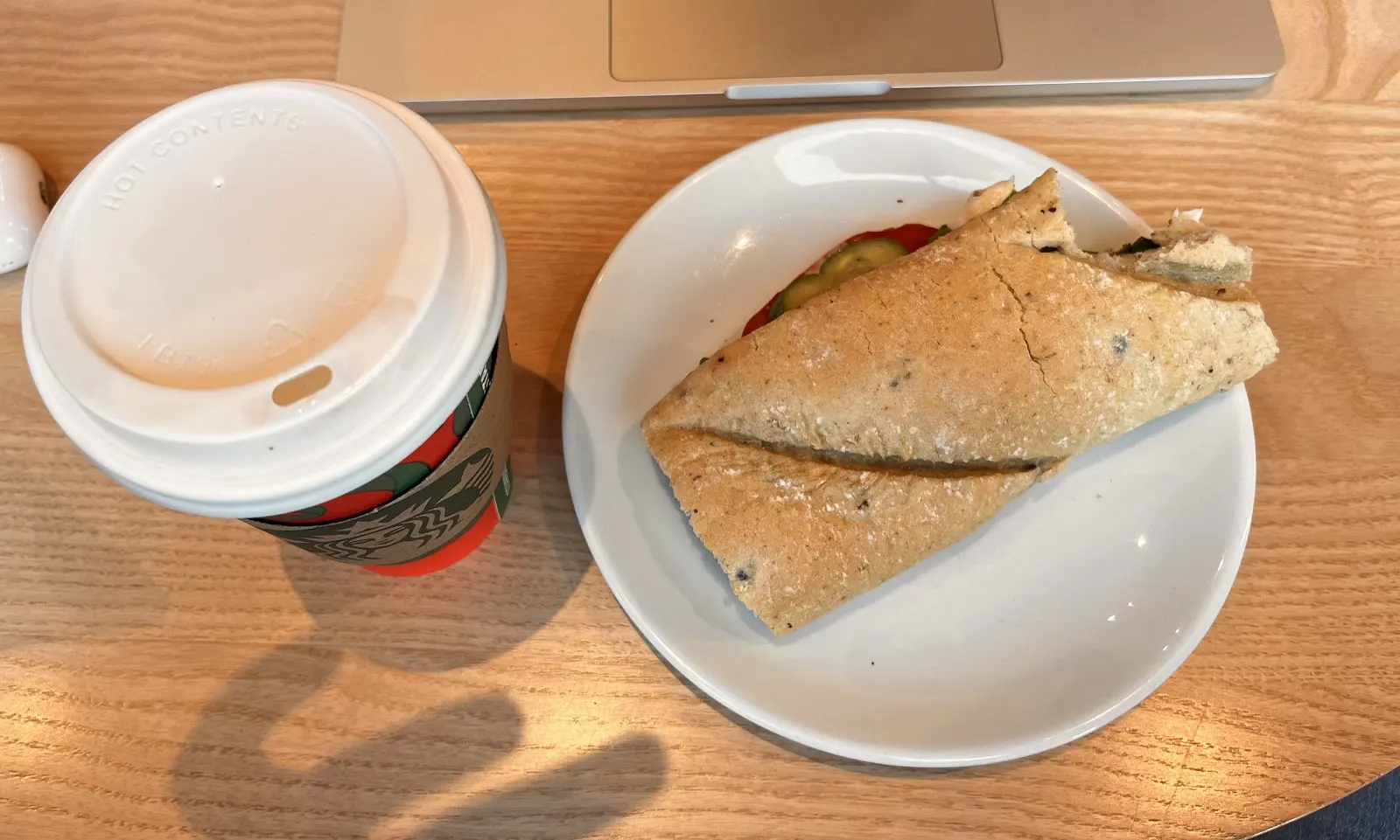 Starbucks fotoğraf 3