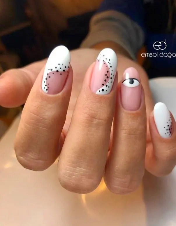 Taksim Beauty and Nail Salon & Hairdresser Emsal Doğan International