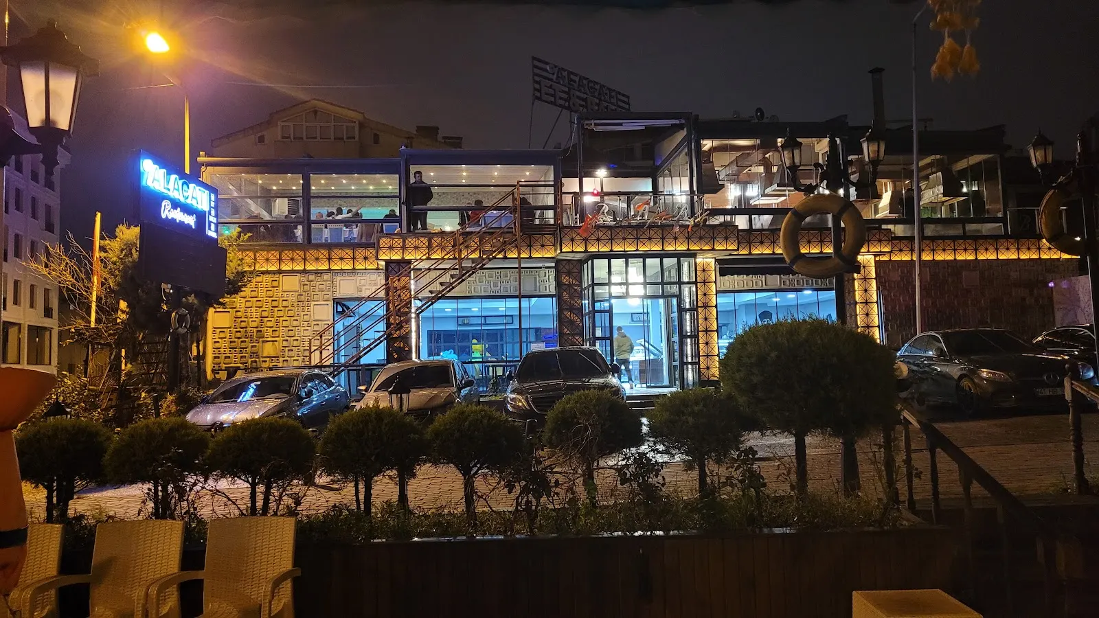 Alaçatı Et & Balık Restaurant