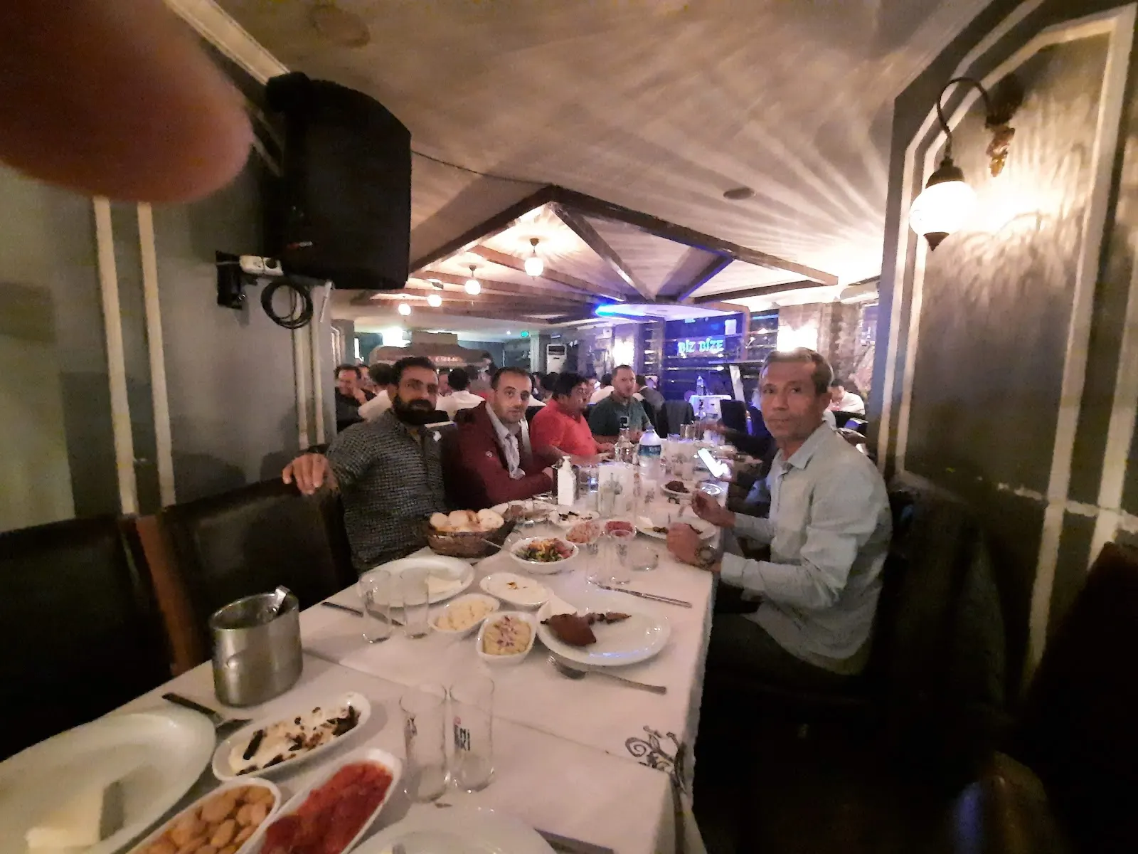 Biz bize Ocakbaşı Büyükcekmece fotoğraf 2
